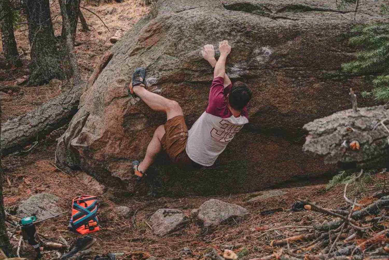 Everything you need to know to get started at bouldering
